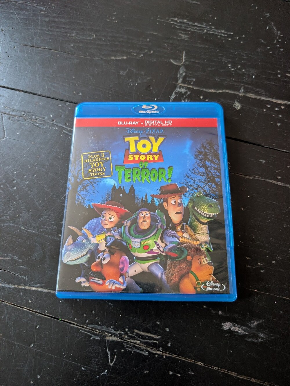 Blu-Ray Toy Story of Terror! A Pixar Halloween TV Special and 3 Toons Shorts
